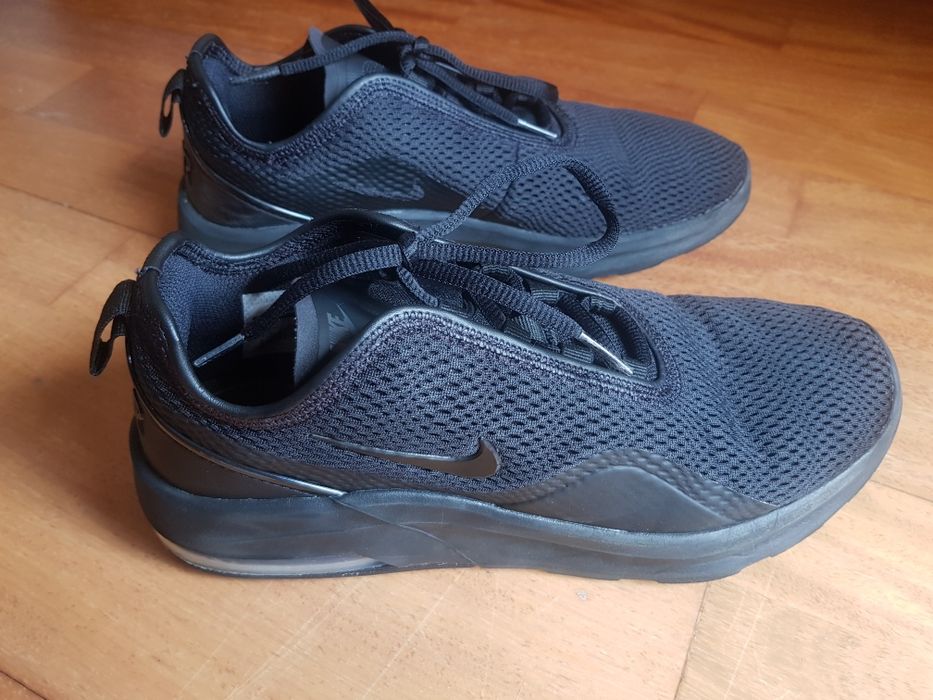 Czarne lekkie buty Nike, r. 42