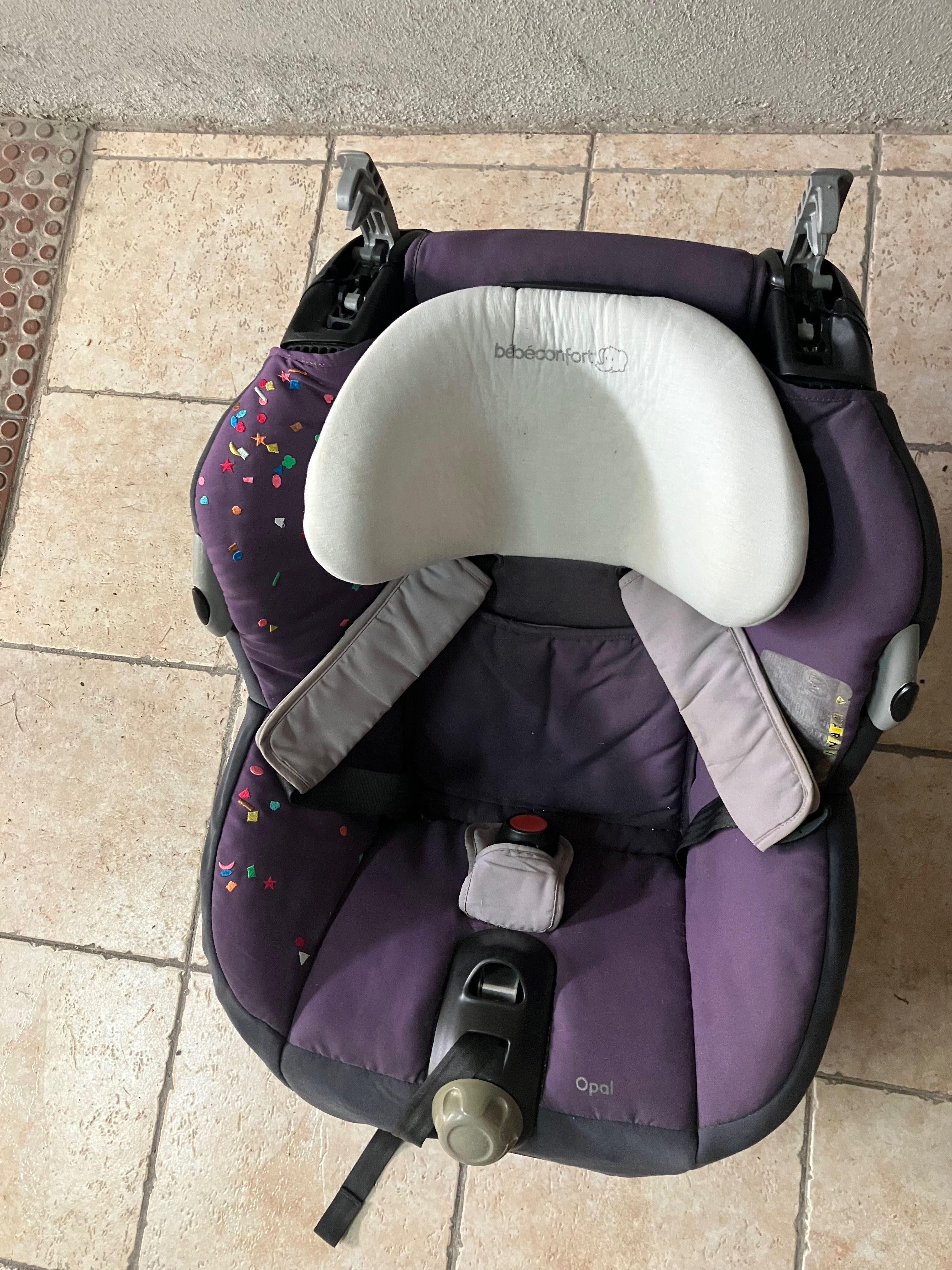 Cadeira auto de bebé
