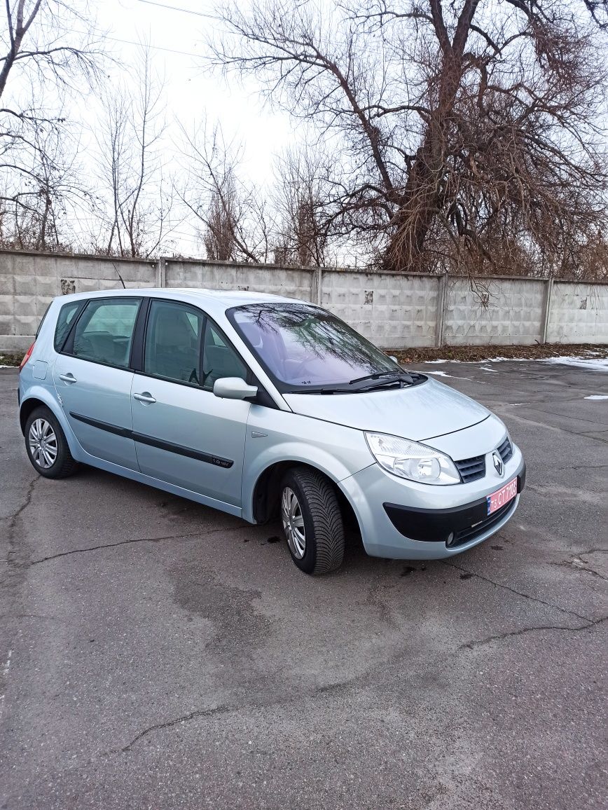 Renault Scénic  2004 рік