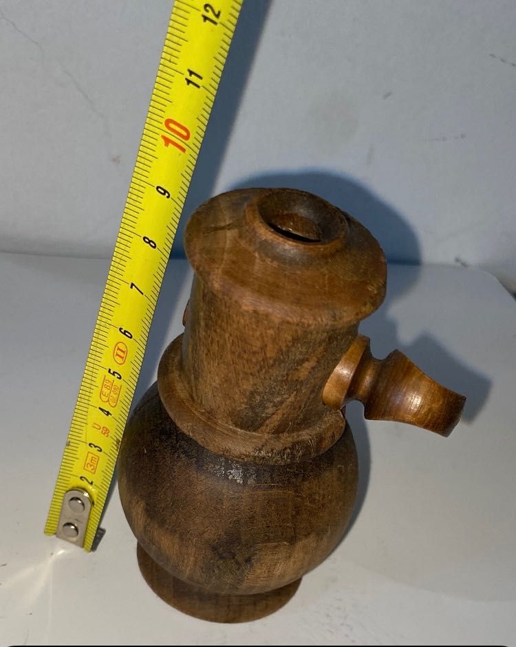 Moedor de especiarias muito antigo
