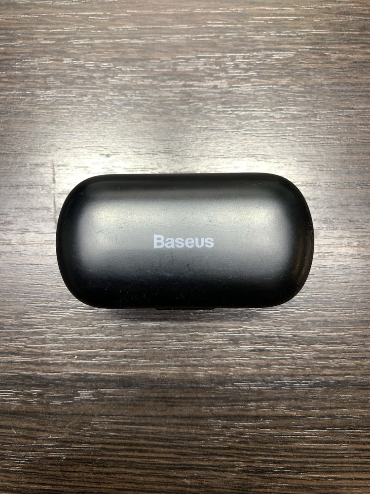 Наушники BASEUS.