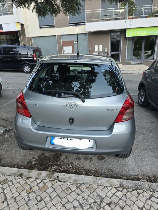 Toyota yaris 1.0vvti