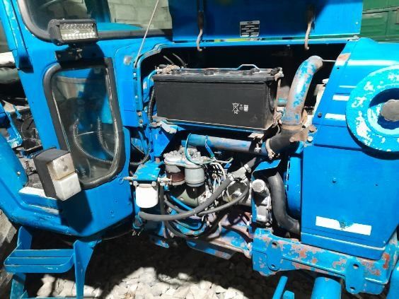 Ciągnik rolniczy Ford 4600 w pełni sprawny