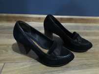 Buty Clarks czarne rozmiar 36,5