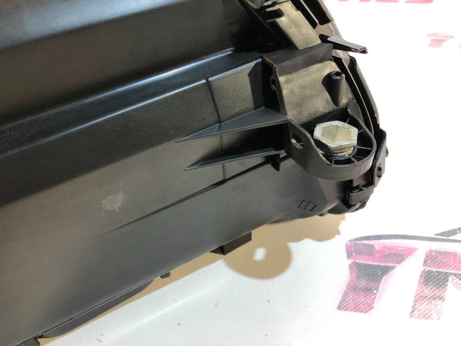 Farol Frente Otica MERCEDES CLASSE C Esquerdo W205 Original