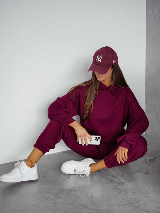 Komplet dresowy damski bordo Roz S/M (36/40)