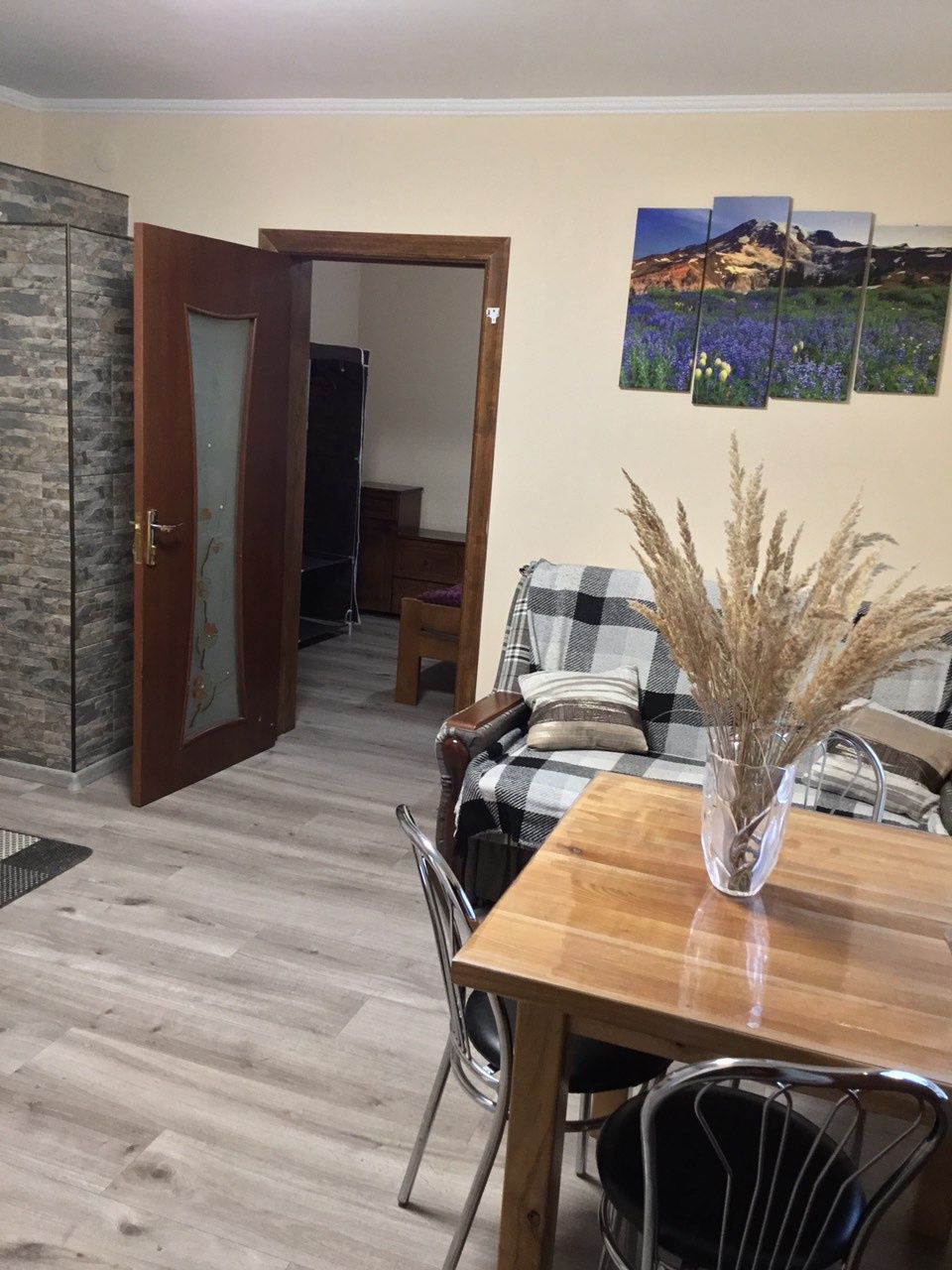 Апартаменти для двох або сім'ї.Відпочинок  у Карпатах