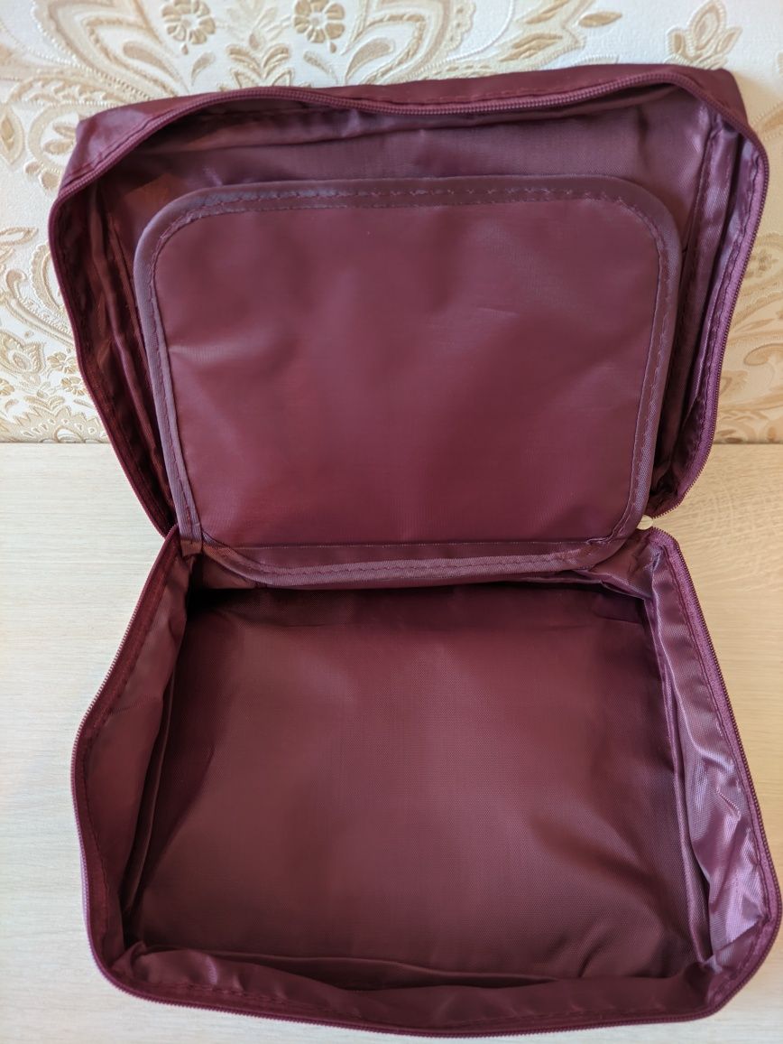 Дорожня сумочка органайзер для косметики бордо