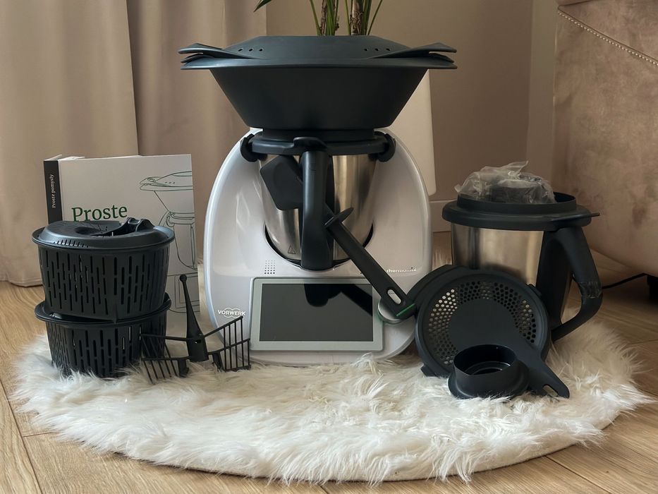 Thermomix TM6 + dodatki !