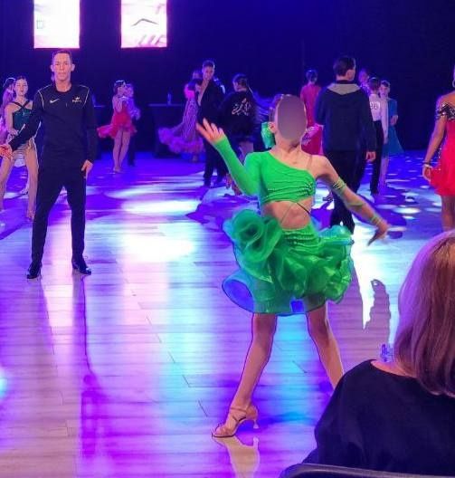 Sukieńka do tancu towaryskiego na wzrost 145-155