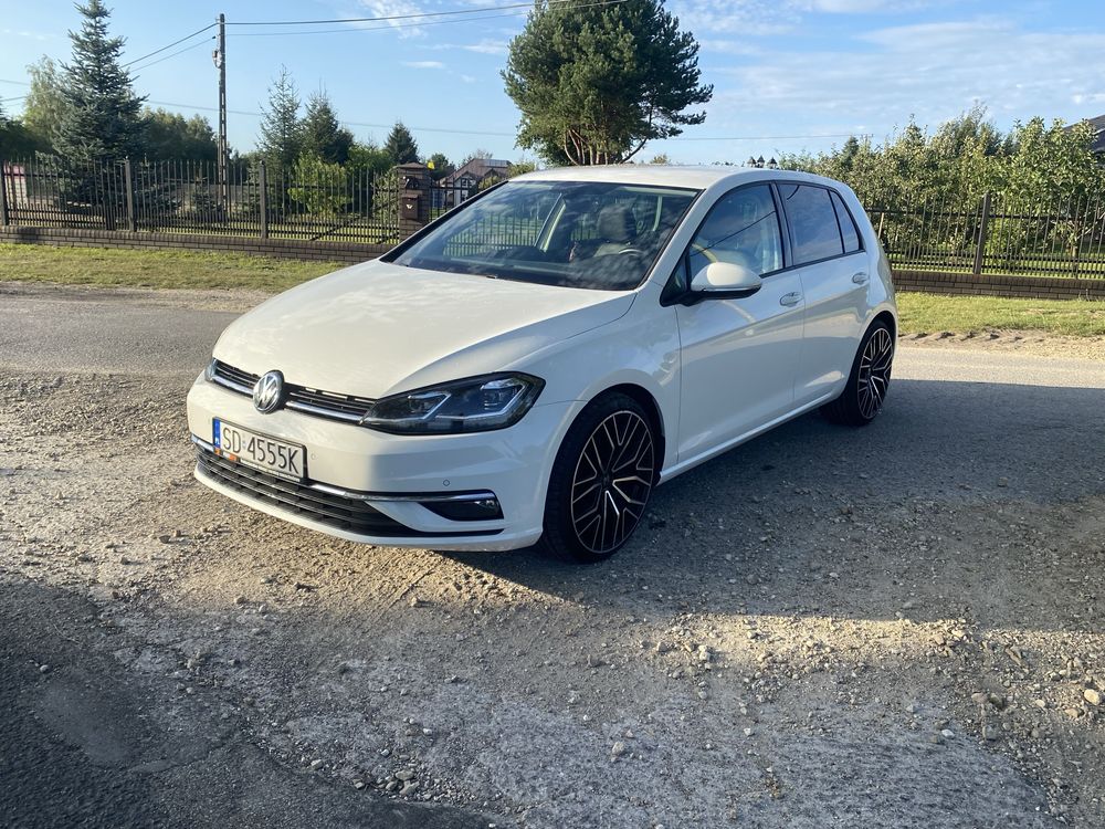 Golf VII 2.0TDI Oryginalny przebieg full Led 2018 Masaże Duza Navi