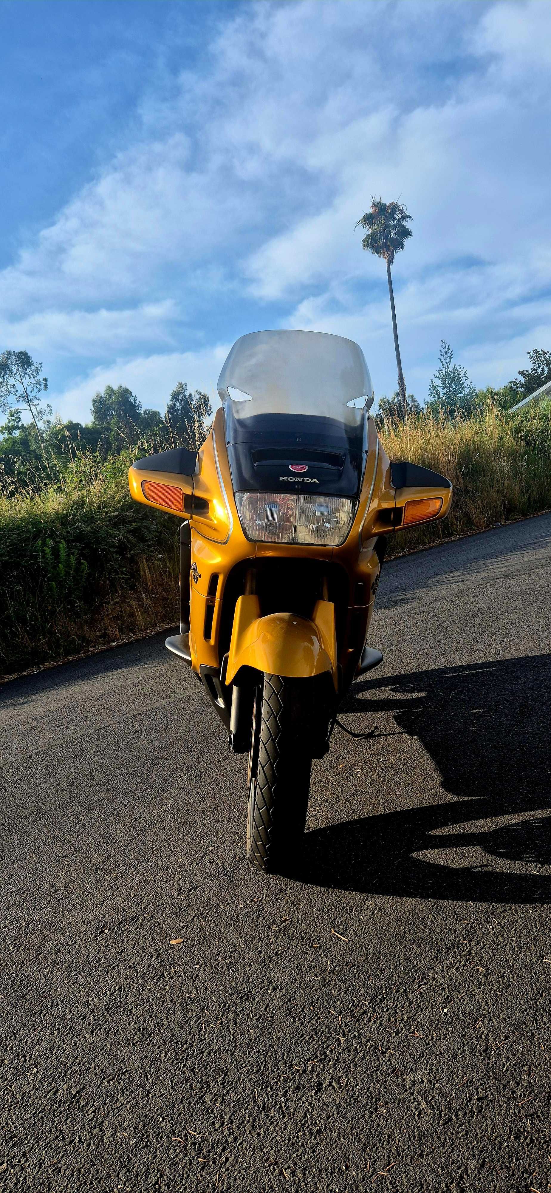 Honda Pan European ST1100