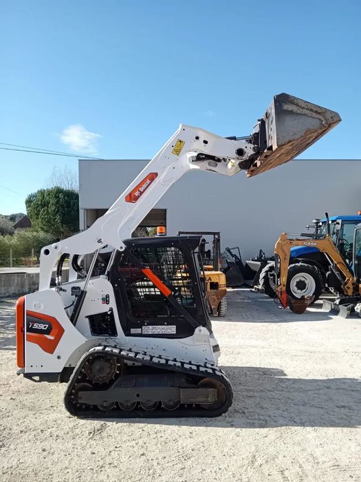 Bobcat T590