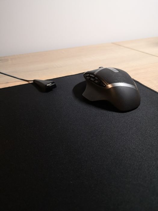 Myszka Logitech G602