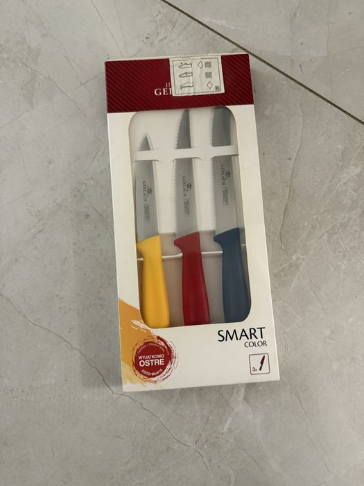 Zestaw ostrych noży