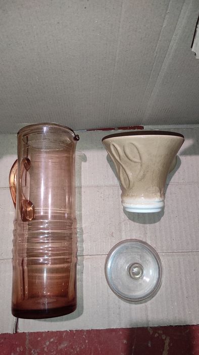 Кувшын,чашка.    .