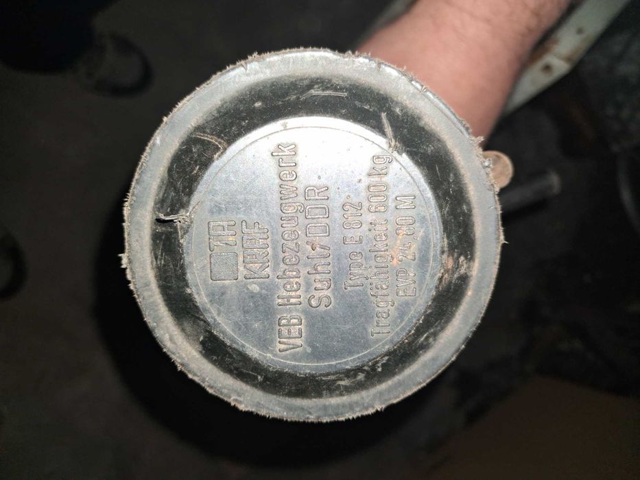 Sprzedam podnośnik samochodowy, lewarek