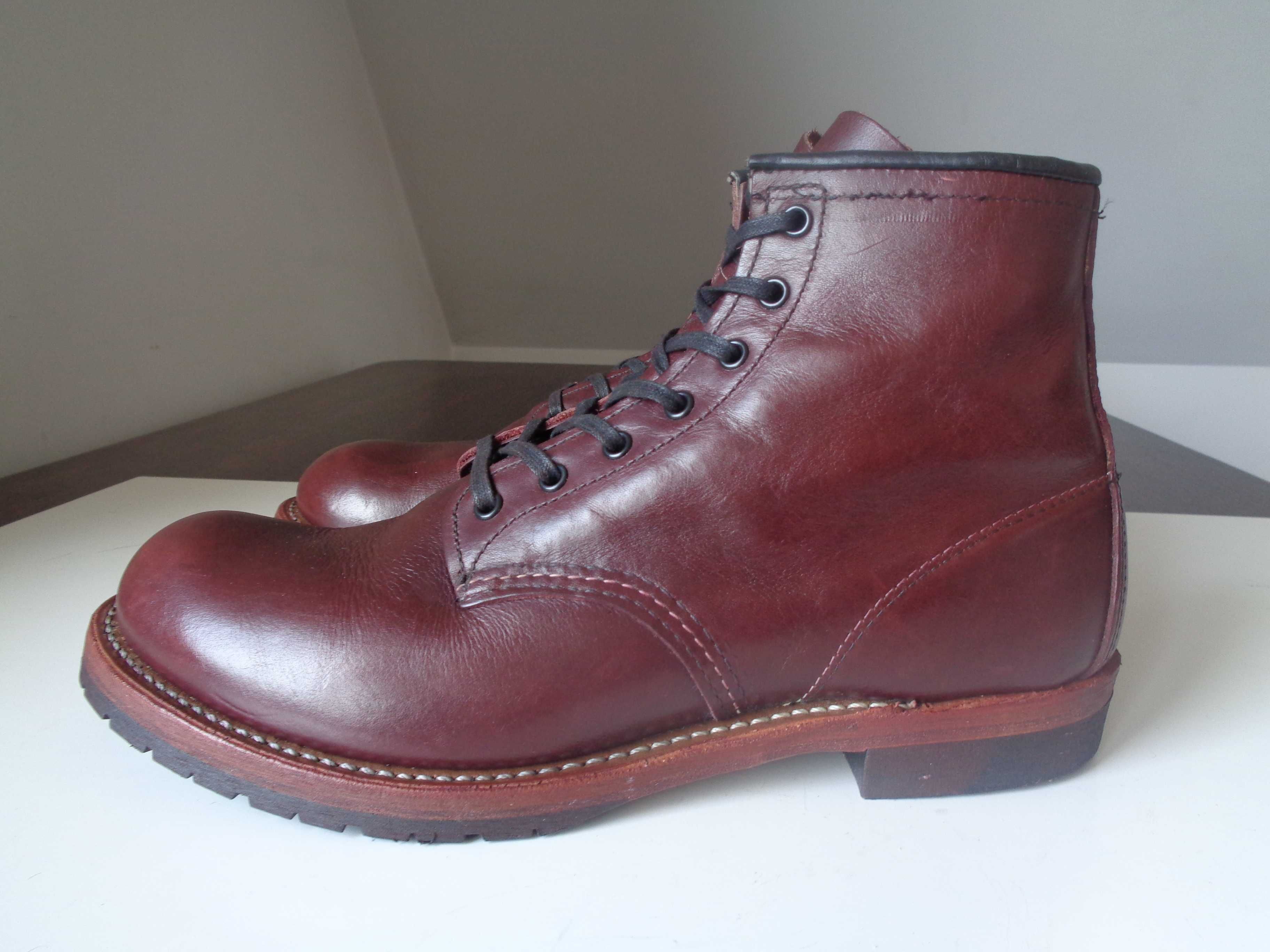 Buty trzewiki Red Wing 8/42 Black Cherry 9011 Heritage Beckman