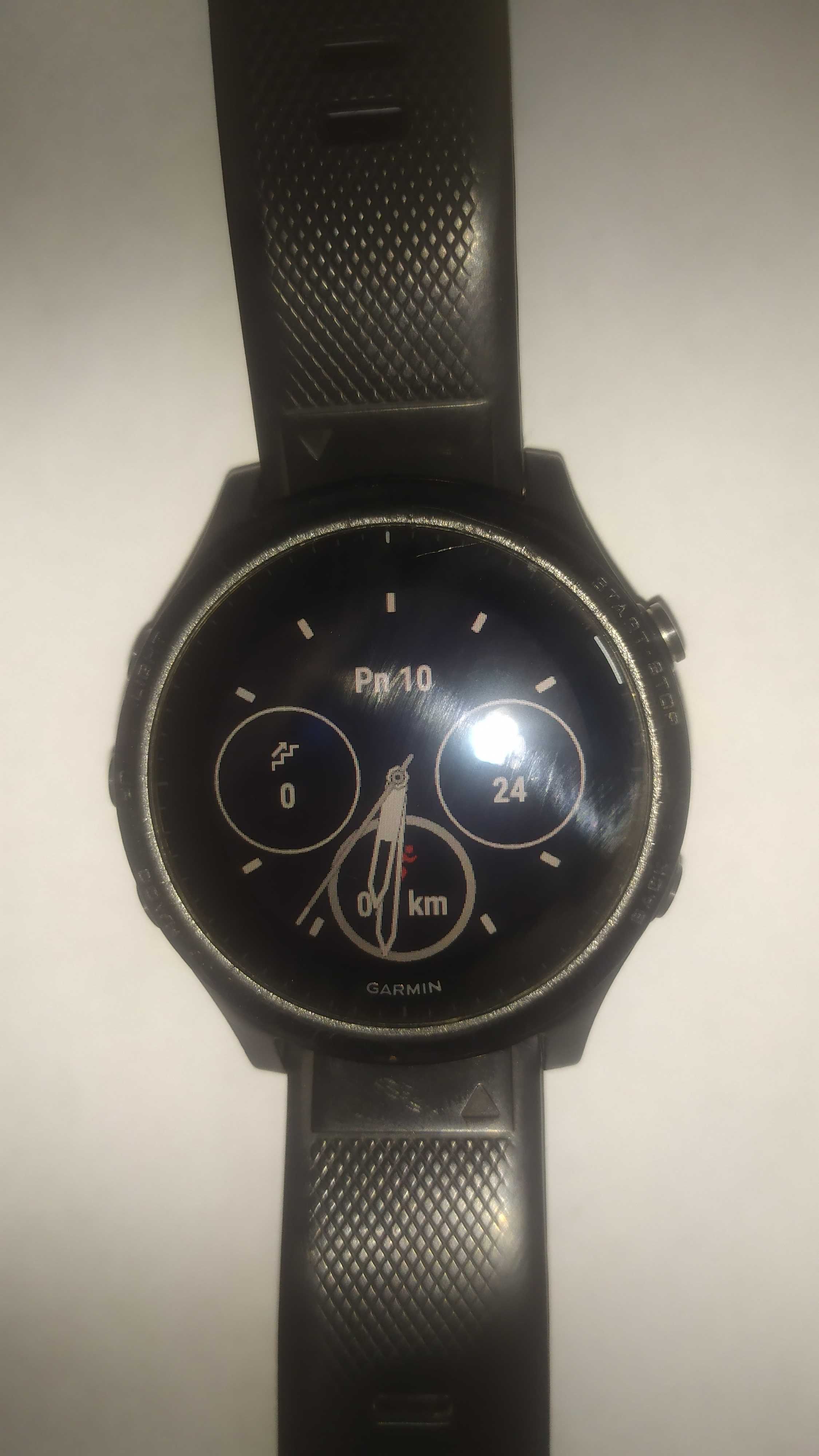 Zegarek smartwatch Garmin Forerunner 945 biegacz