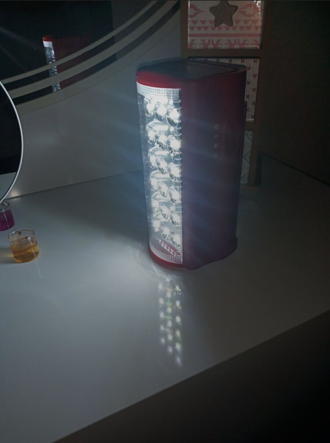 Аккумуляторный фонарь  с функцией Power bank переносной светильни