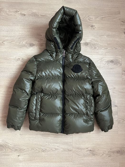 Пуховик moncler оригинал