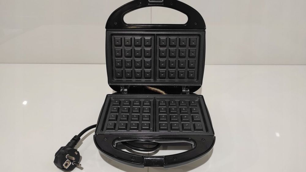 Gofrownica Yashe 750w automatyczna temperatura wskaźniki Led czarny.