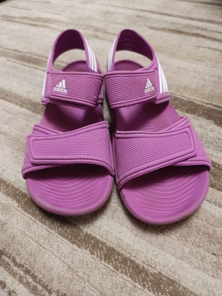 Босоніжки Adidas