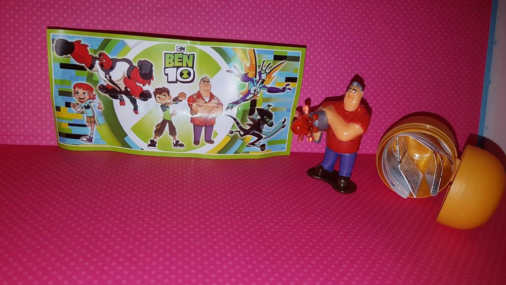 Игрушки с Киндеров, Kinder Ben 10