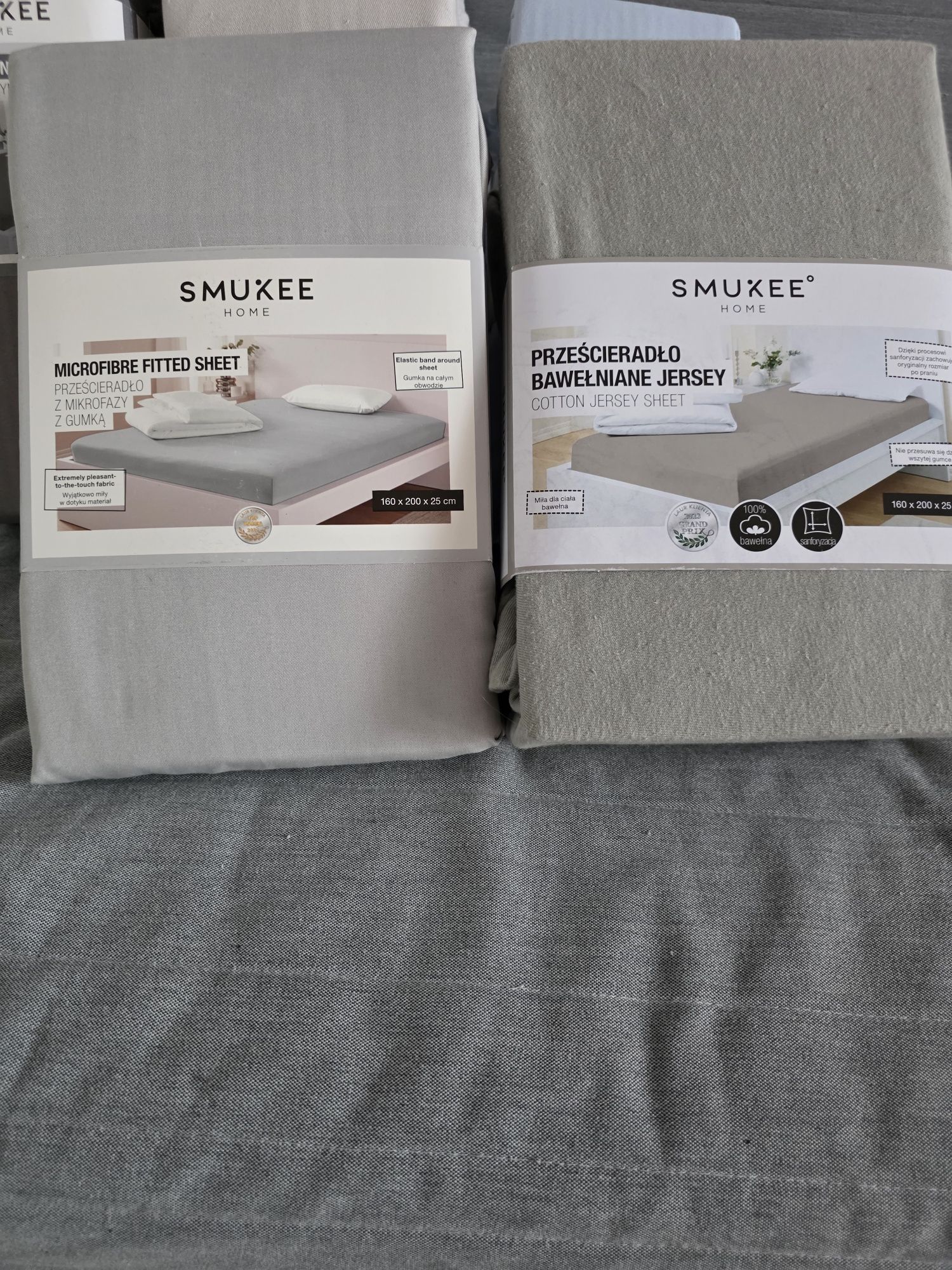 Prześcieradła z gumką Smukee 160x200x25 różne kolory.