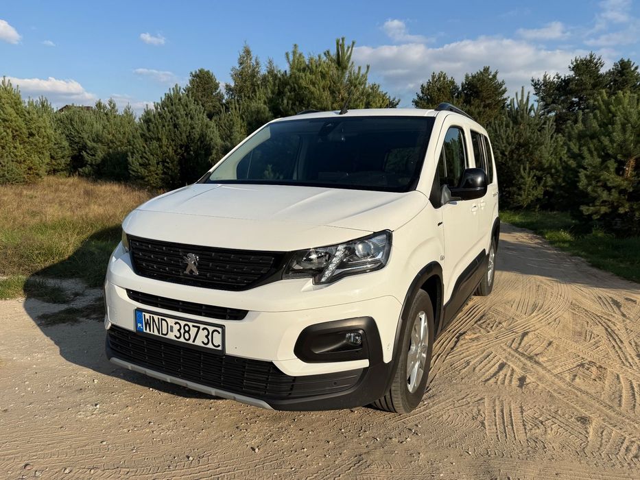 Peugeot Rifter Stan idealny , serwisowanym ASO