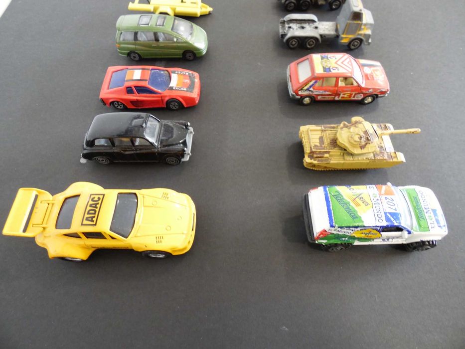 Miniaturas diversas