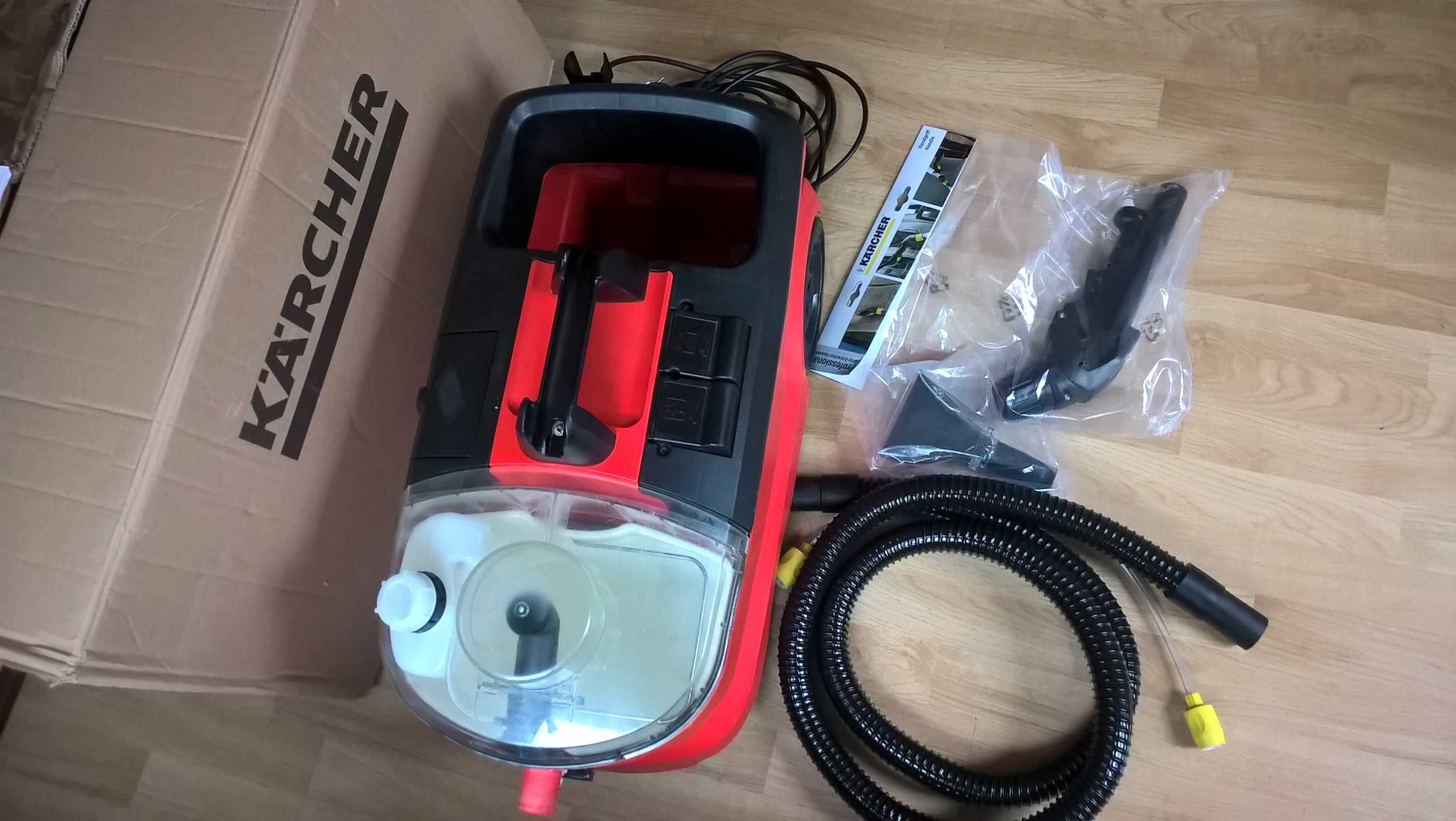 Odkurzacz piorący karcher puzzi 10/2
