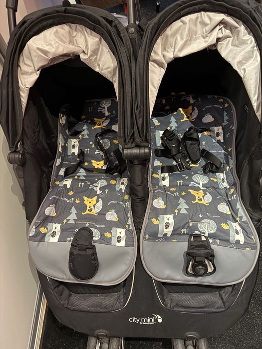 Wózek spacerowy bliźniaczy Baby Jogger City Mini
