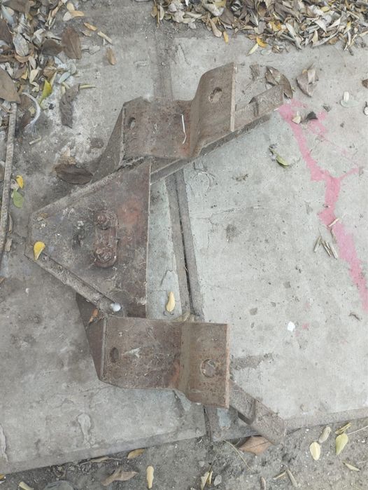 Трикутник рамка автосцепка МТЗ ЮМЗ Т40 Рамка під трикутник МТЗ ЮМЗ Т40