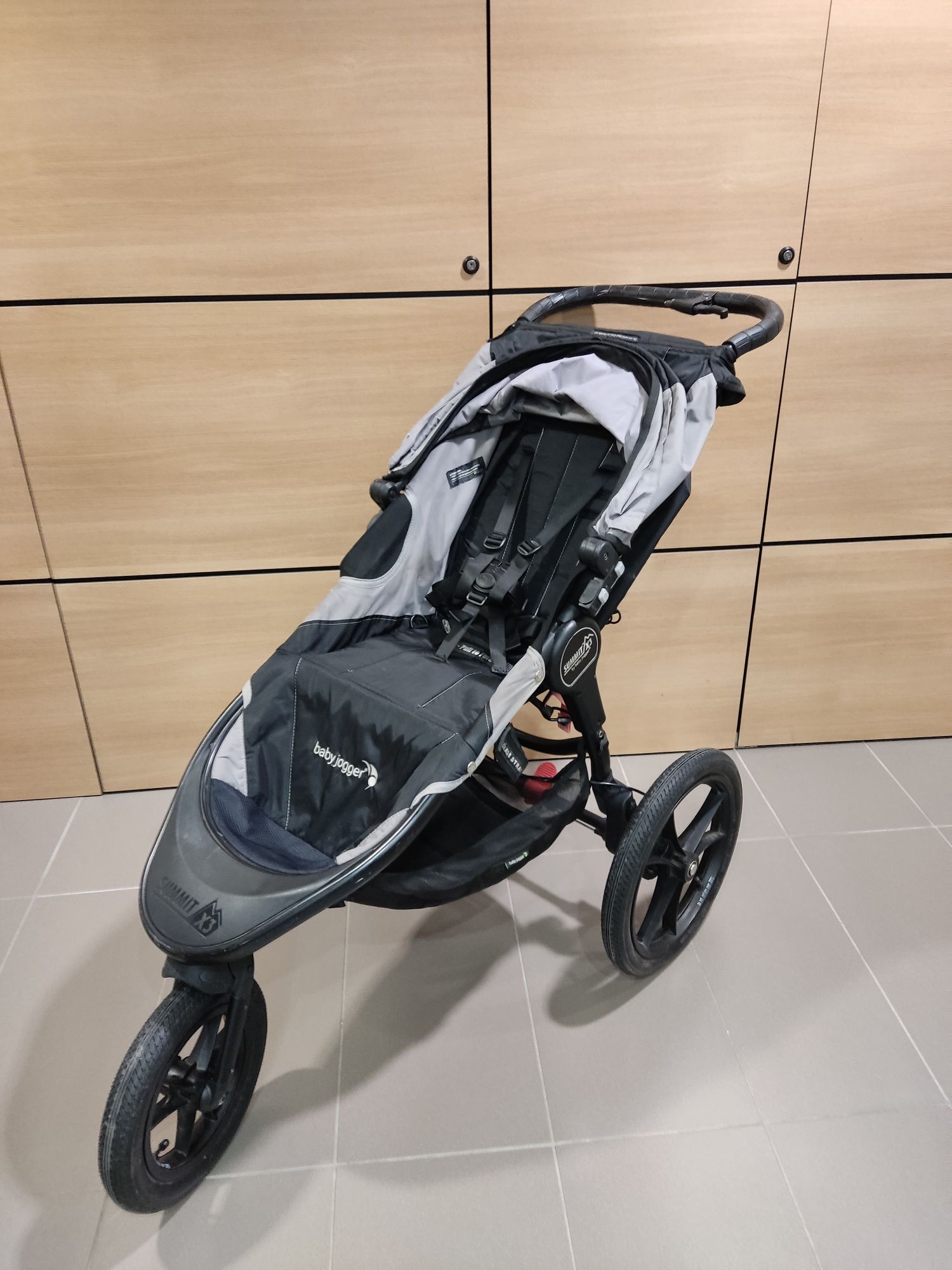 Wózek do biegania Baby Jogger Summit X3