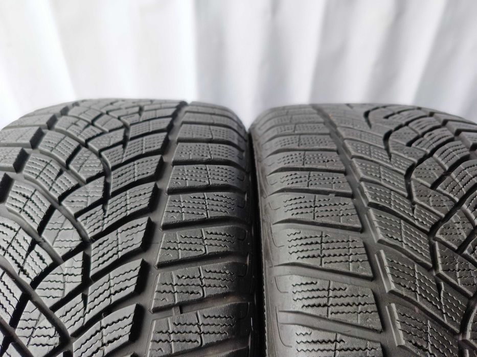 2X 245/40R19 98V Goodyear ultra grip Performance+ 91K