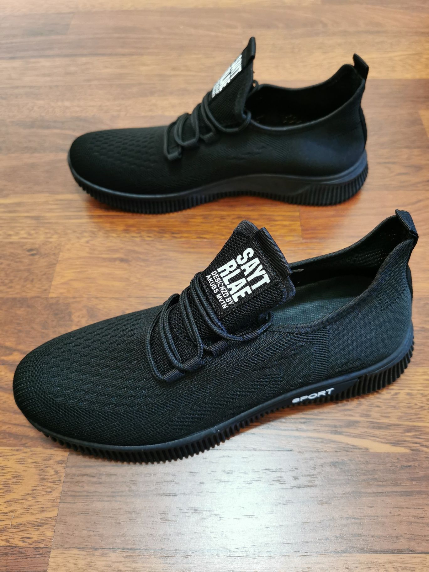Wsuwane Sportowe Buty Męskie Ażurowye - Przewiewne