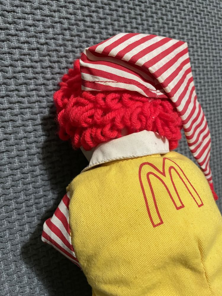 Ronald McDonald sleeping snoring McD