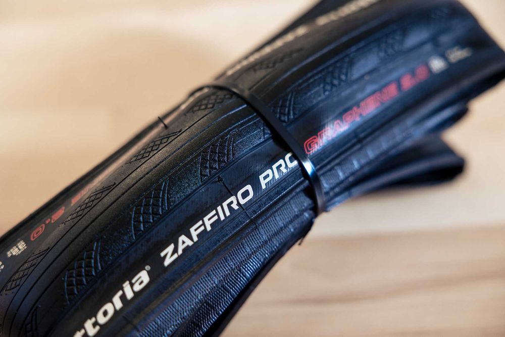 Opony szosowe VITTORIA Zaffiro Pro V G2.0 zwijana- komplet