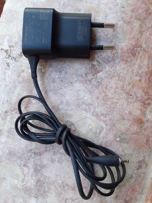 Carregador NOKIA - AC-3E e 11E