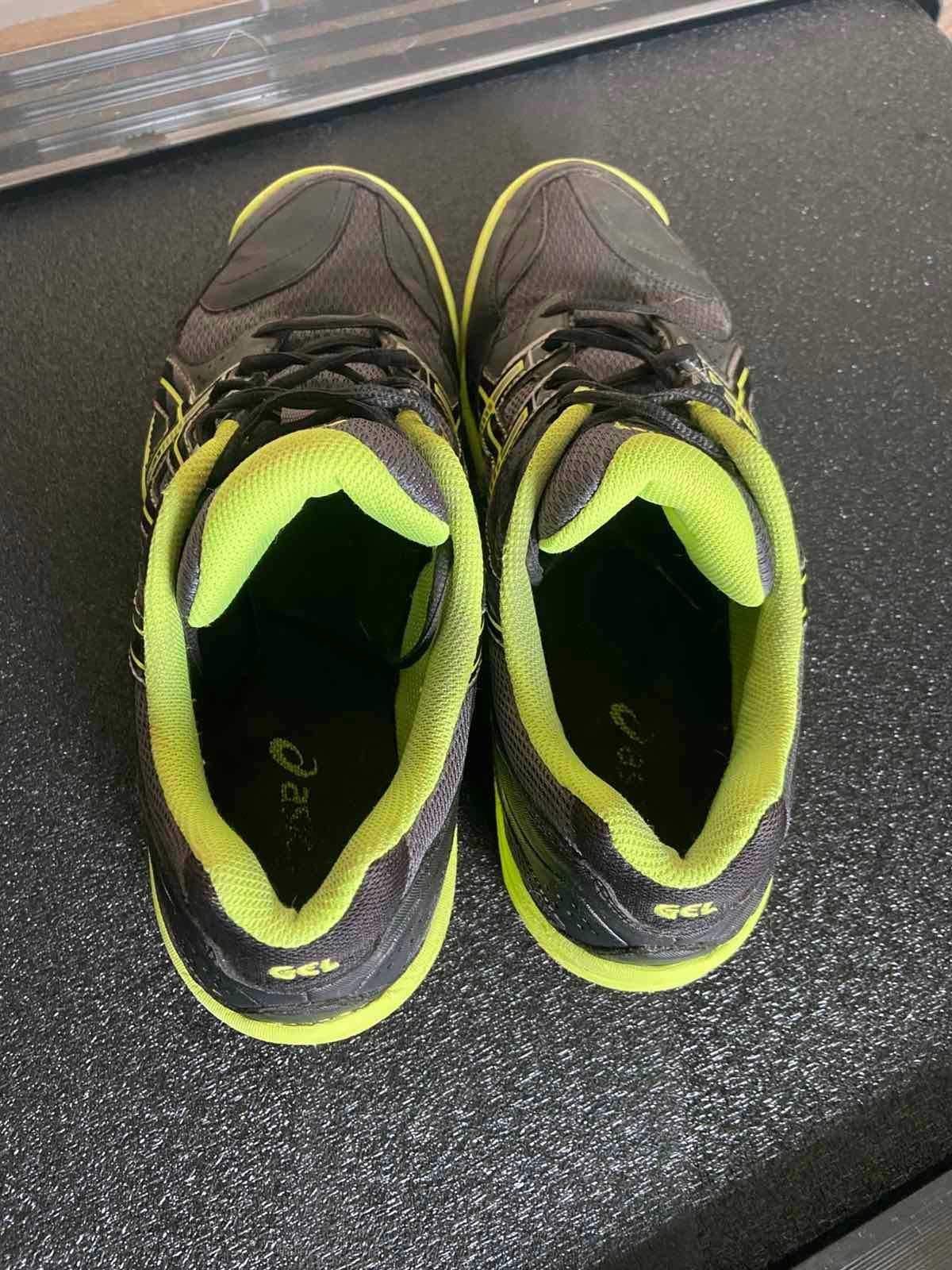 Asics Gel Squard для волейболу / гандболу / тенісу 27,5см