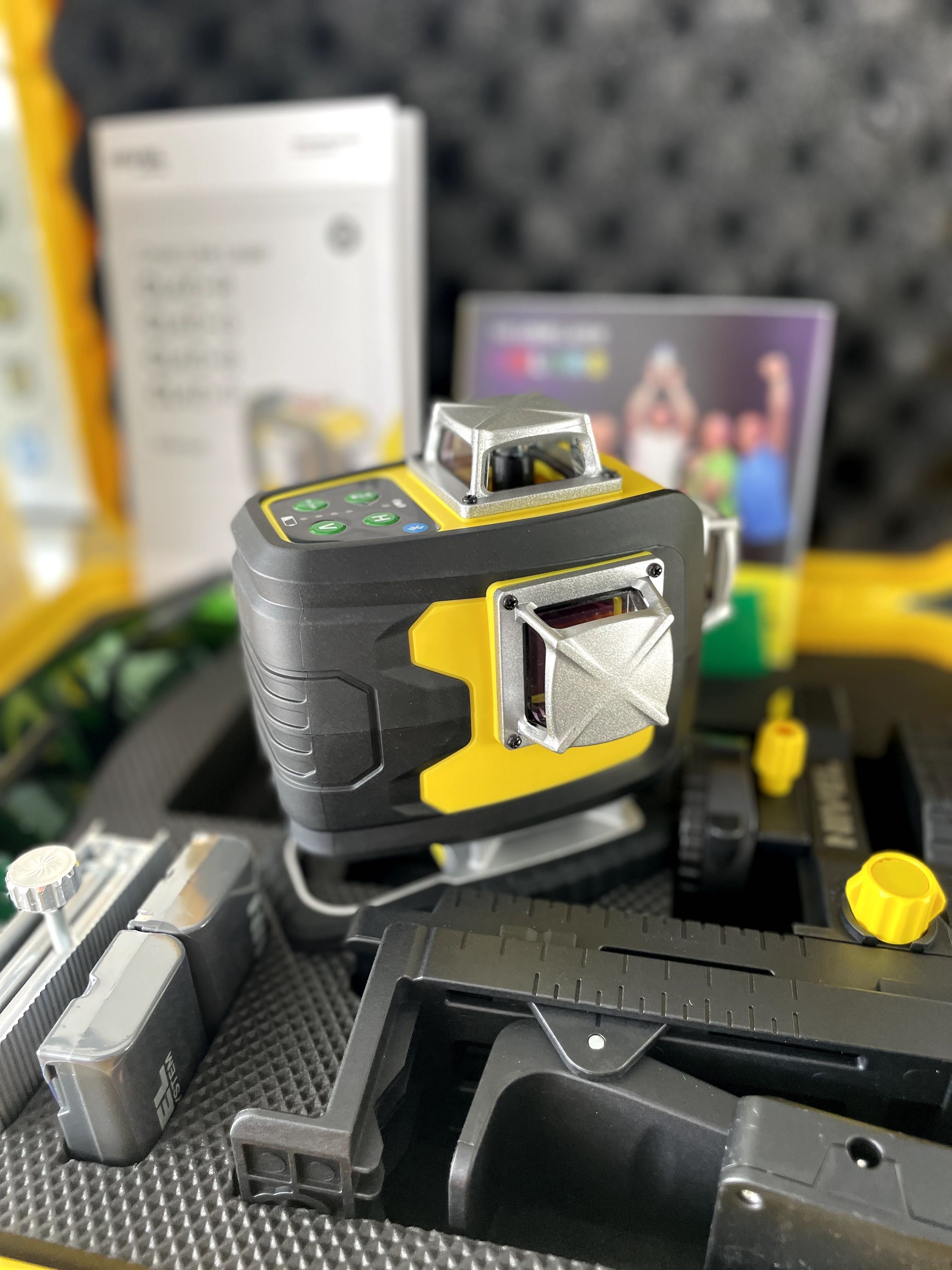 NIVEL SYSTEM Laser krzyżowy CL4D-G nowy ,fv, gwarancja Zielony