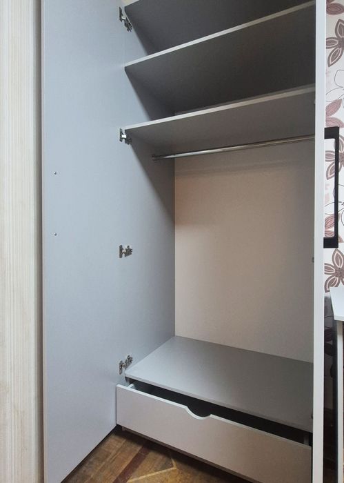 Двохдверна шафа за акційною ціною