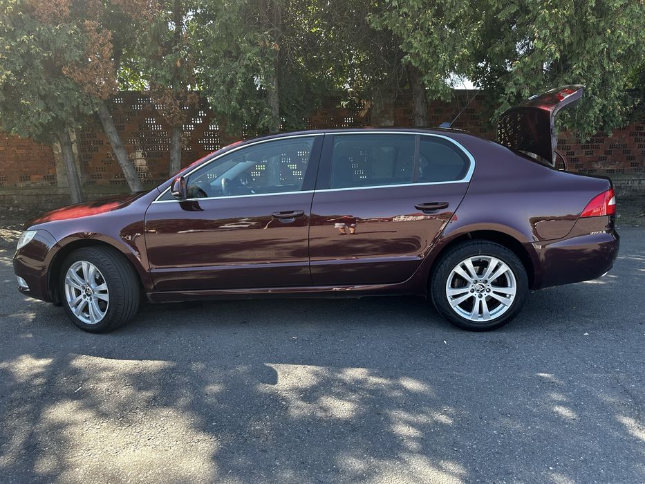 Skoda Superb 2.0TDI (170к.с)  2008