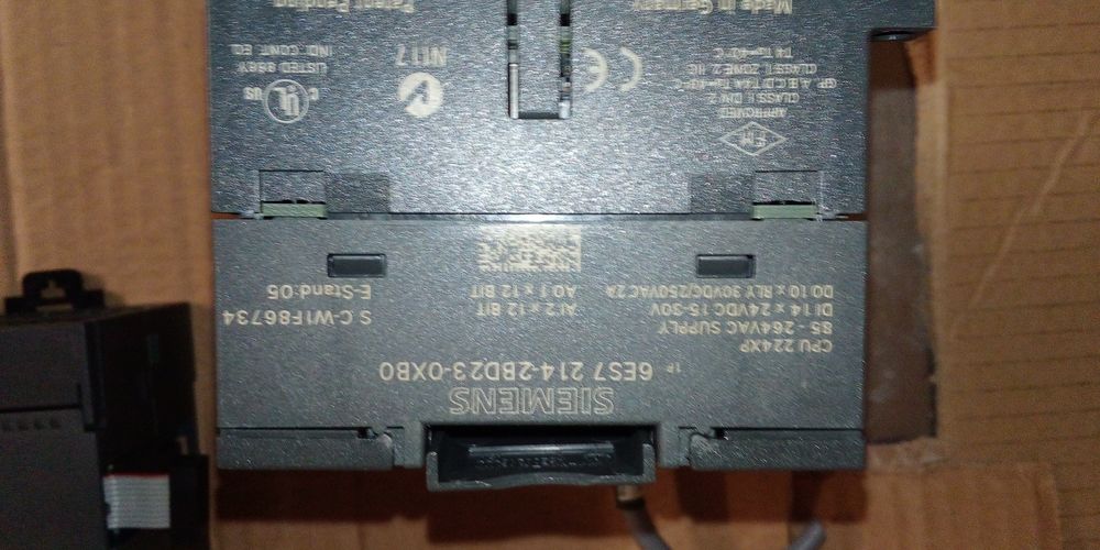 Autómato da Siemens S7 como novo