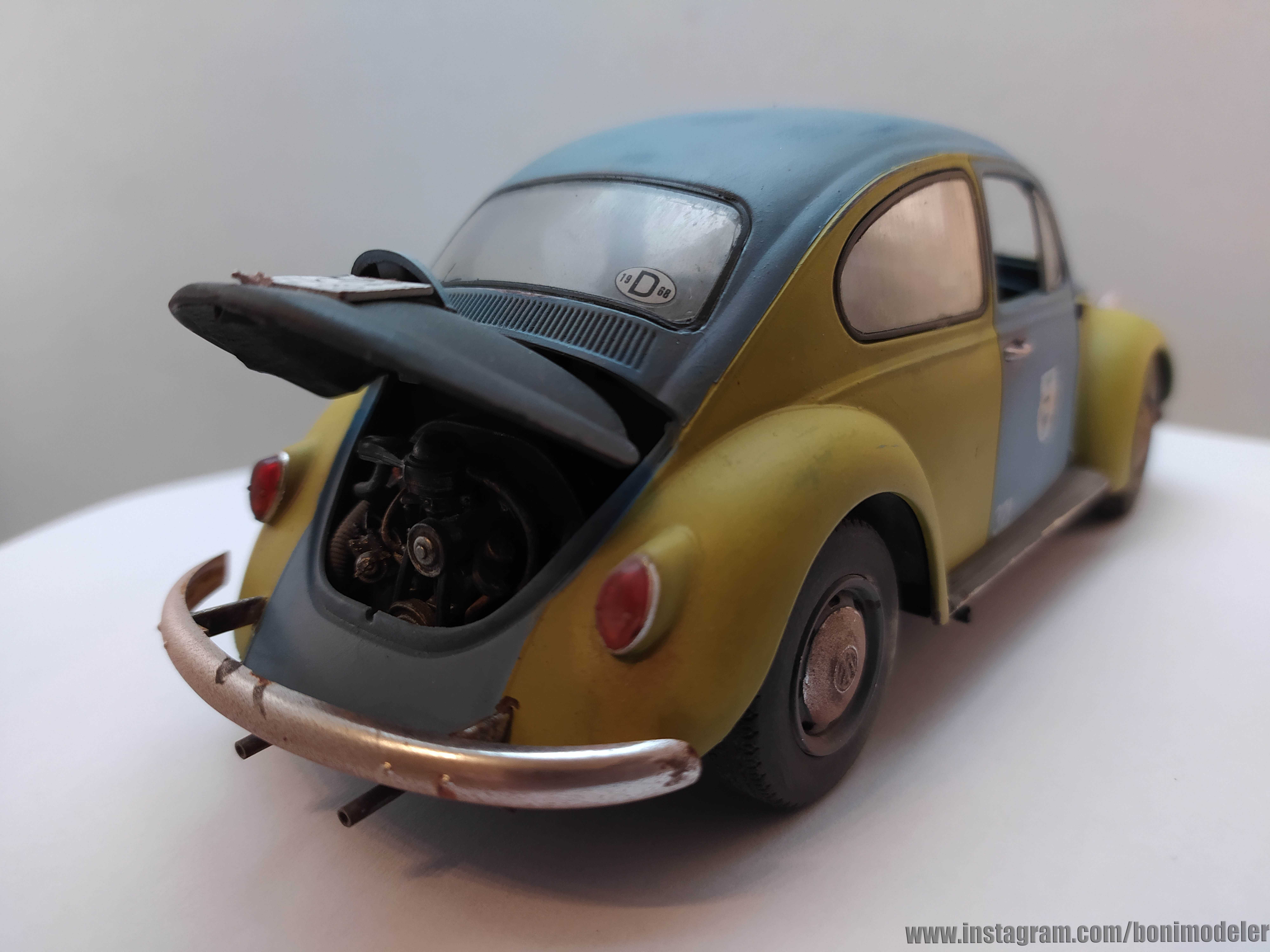 VW Beetle 1968 - Modelo em Escala 1:24