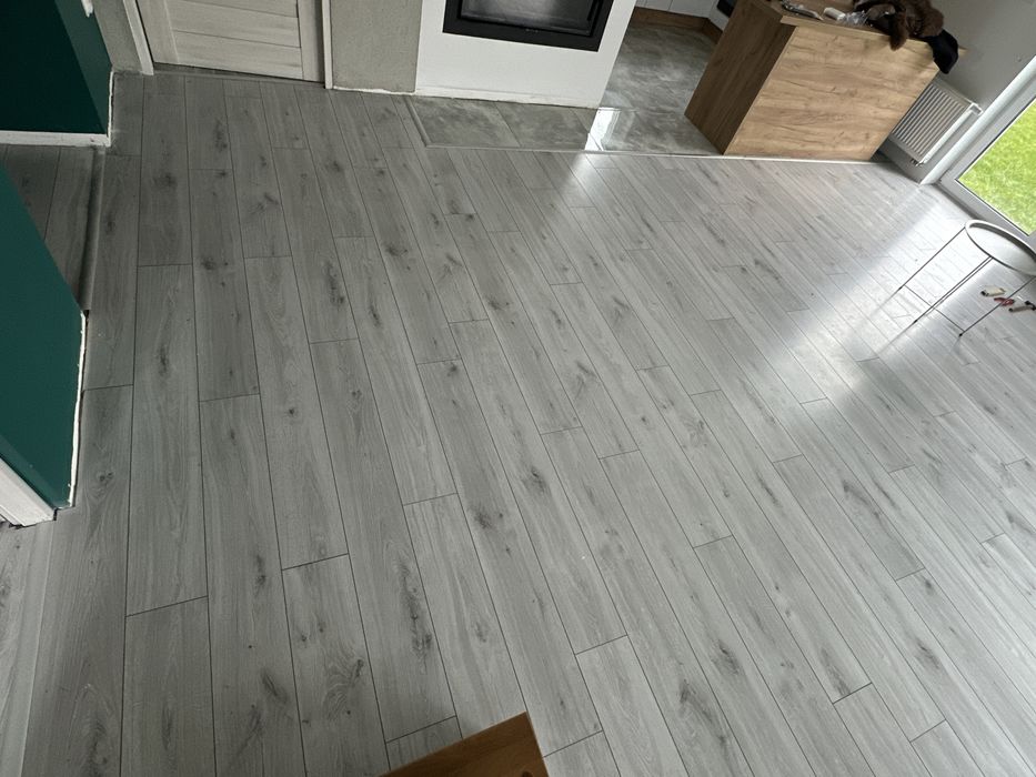 Panele laminowane ok. 80m2 do demontażu