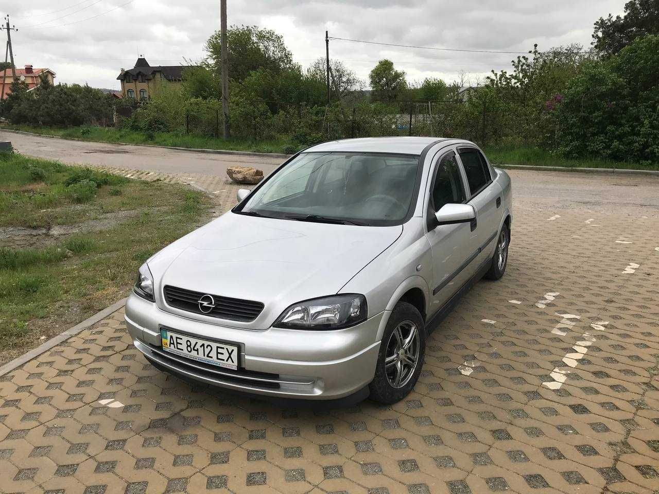 Продам Opel 2003 г. випуску