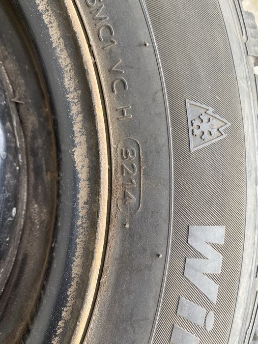 Резина зима на дисках 185/65 R14