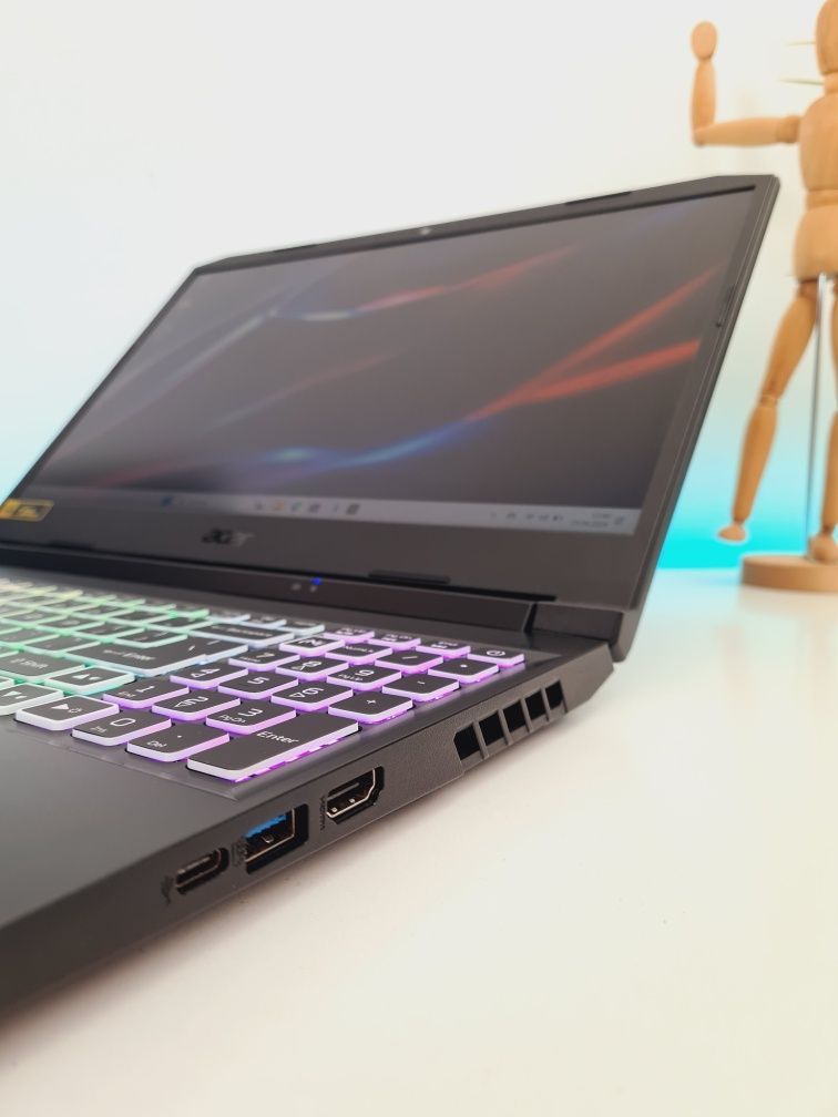 Gamingowy Nitro 5 5600H 16GB/1TB RTX3060 RGB 144Hz laptop DO GIER G01